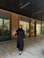 İncili Lara Davet Feracesi Lyocel Krep – Rahat Kalıp ve Şık Tasarım - Görsel 11